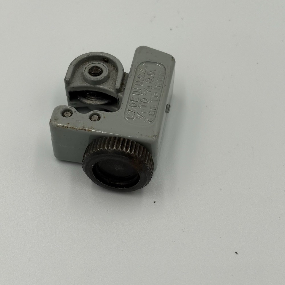 Superior‎ Tool Pro-Line Pipe Cutter 1/8" To 7-8" OD 3mm to 22mm Made in USA - Picture 4 of 5